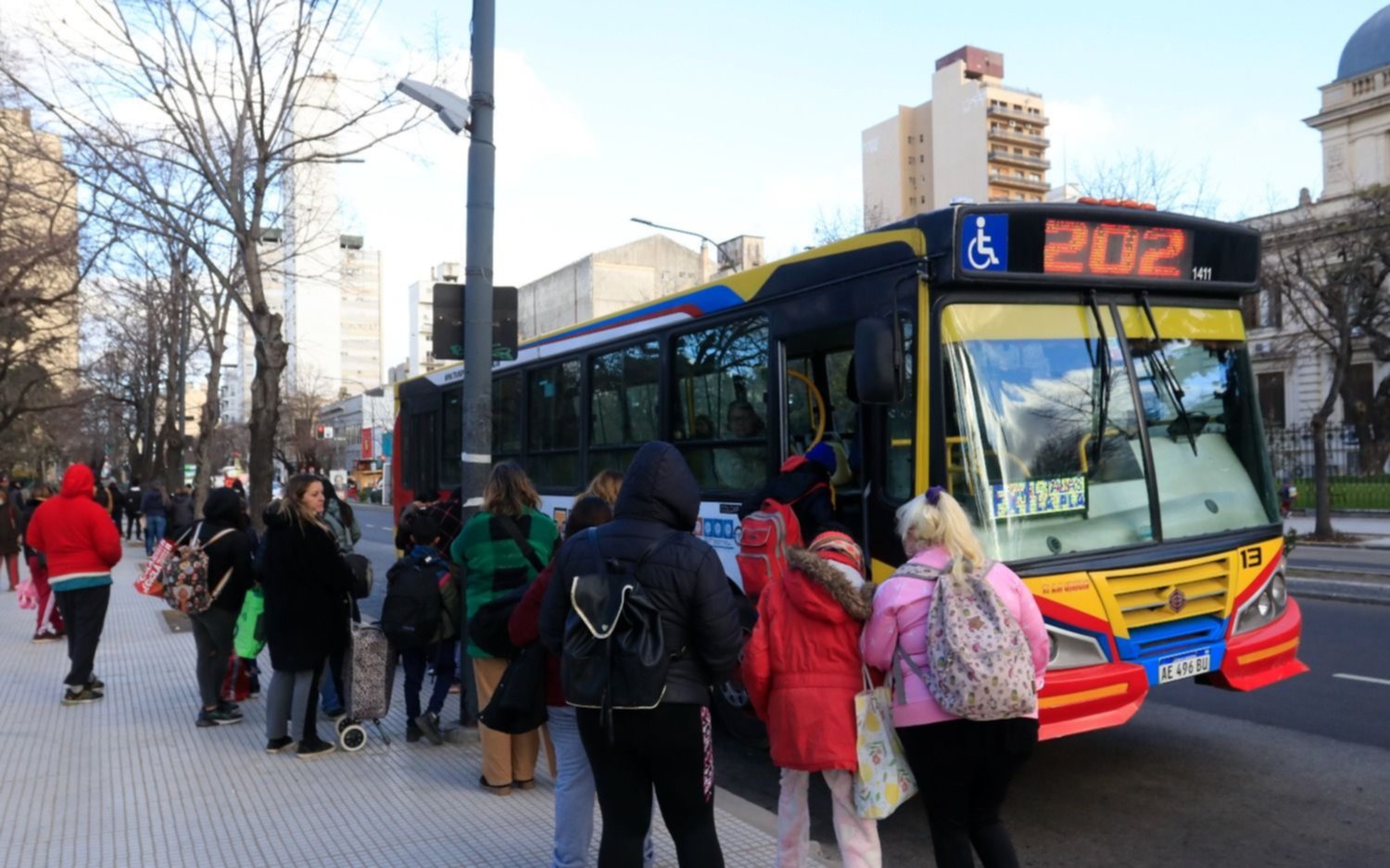Alquileres, servicios, transporte y salud: cómo impactan los aumentos de agosto en el bolsillo