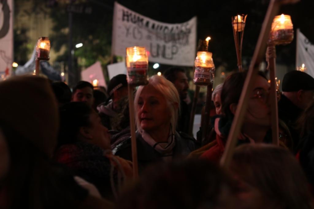 Docentes universitarios avanzan con un plan de protesta nacional