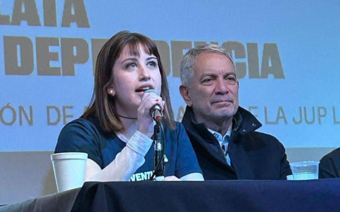 La Juventud Peronista renovó autoridades en la UNLP, con presencia de Alak