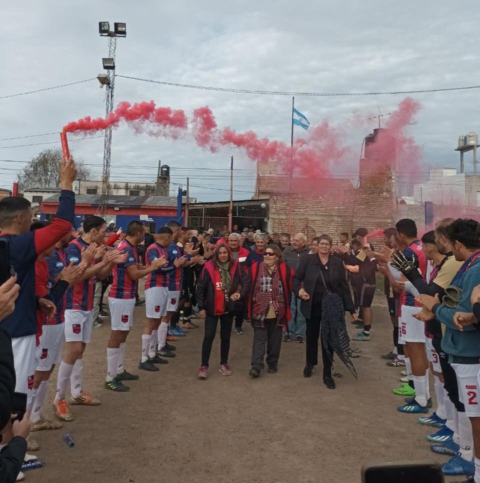 San Lorenzo ganó en el final y dio otro paso hacia el título