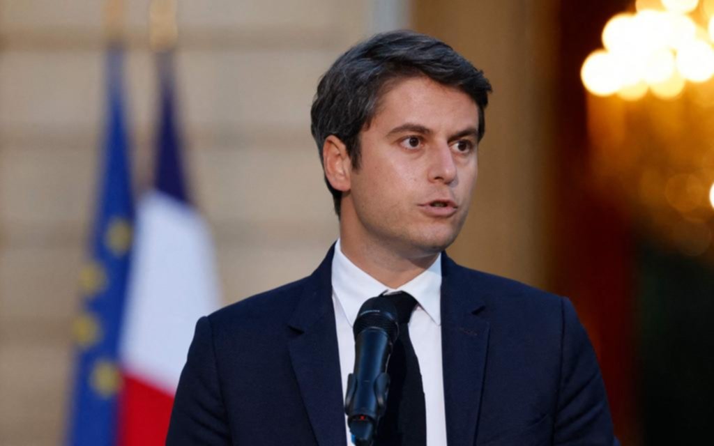 Macron no le pidió la renuncia al Premier