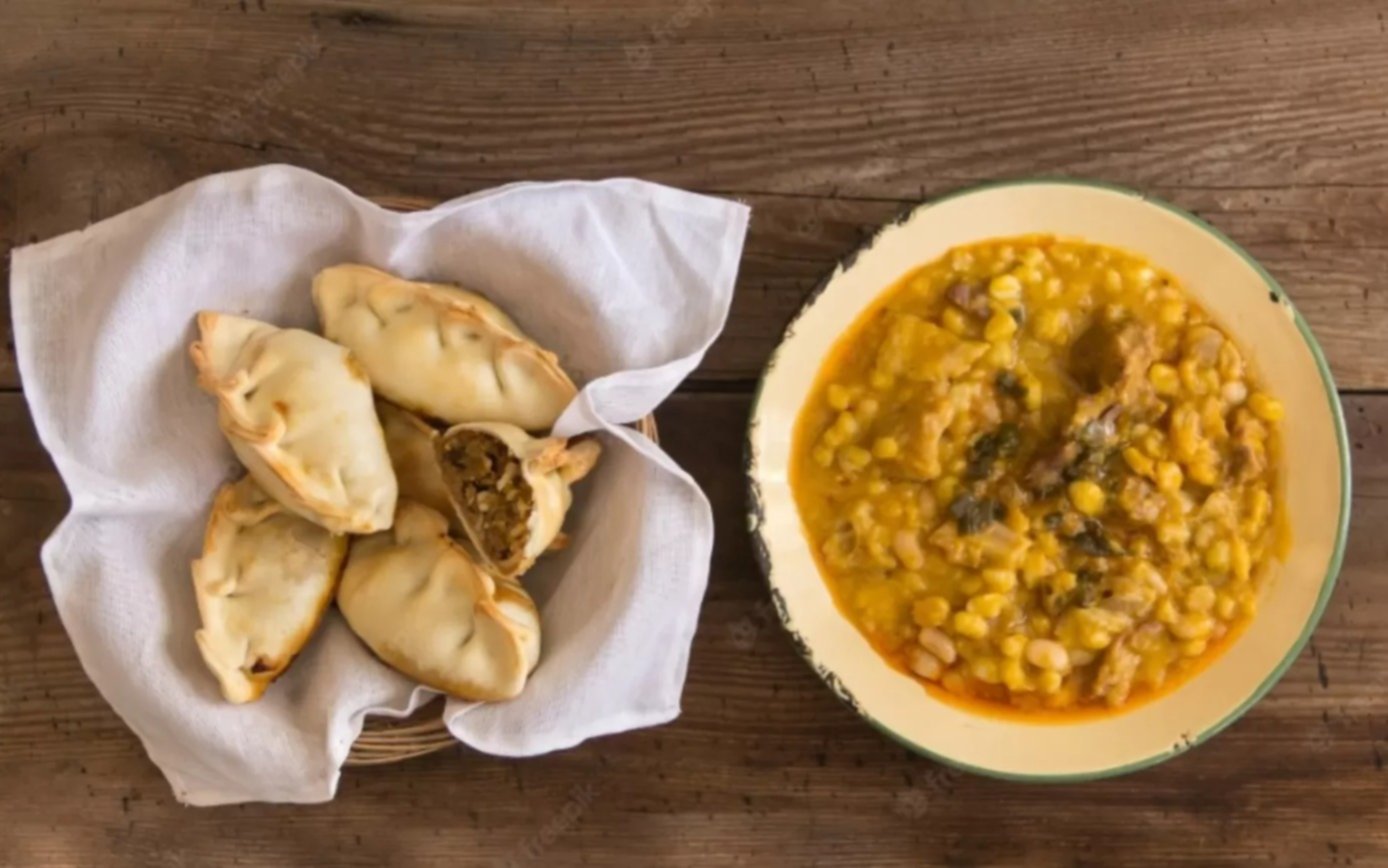 Locro y pastelitos por el 9 de julio: paso a paso, cómo hacer las recetas que no fallan