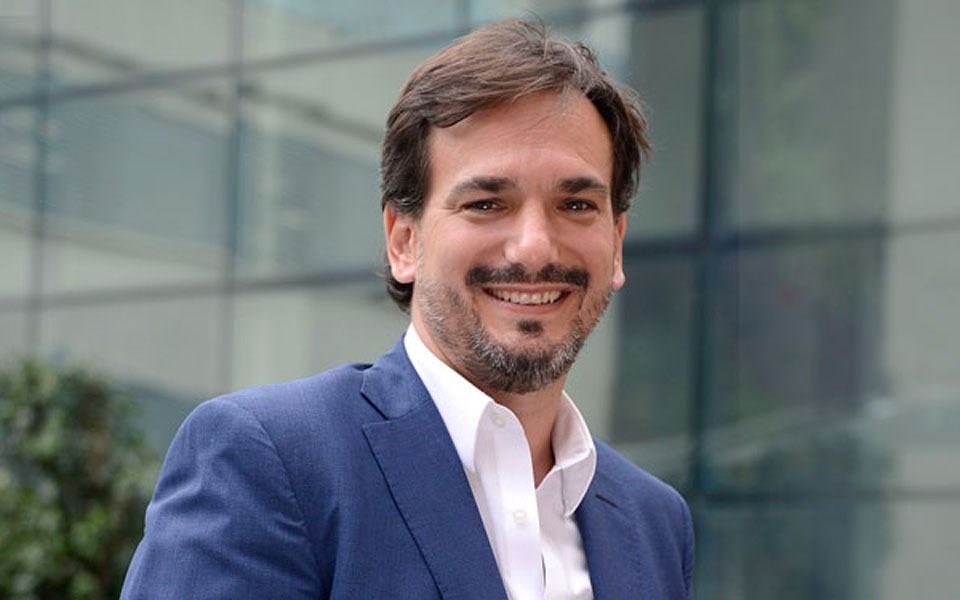 "Que extraña versión libertaria anarcocapitalista..."