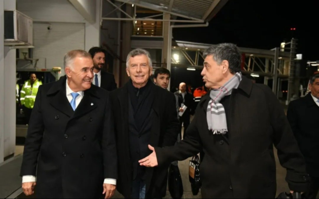 Por qué Milei debe cuidar la relación con la oposición dialoguista, no sumar ofendidos y definir el vínculo con Macri
