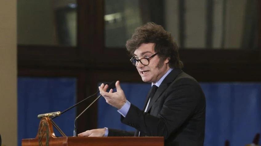 Objetivo: frenar al dólar: a todo o nada con emisión cero