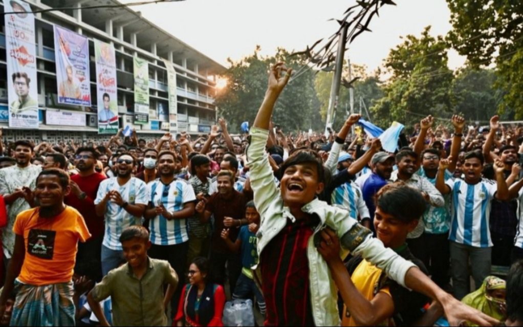 Locura en Bangladesh por Argentina: otra vez miles de personas festejaron el bicampeonato de América