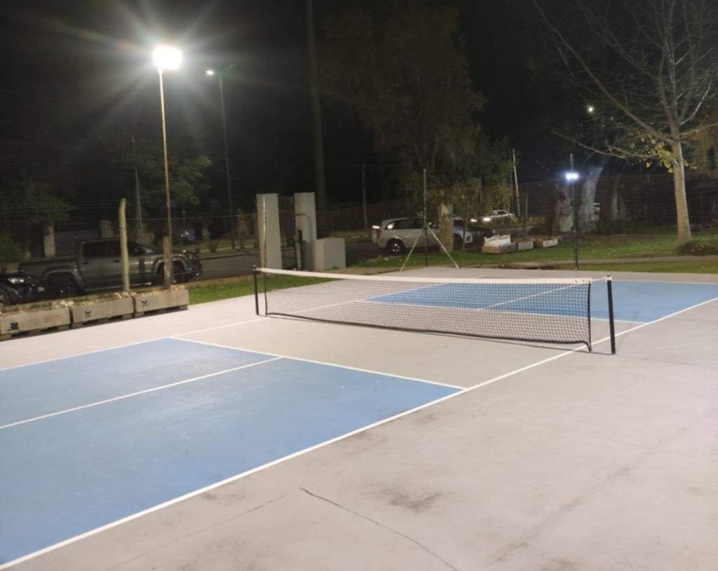 Se viene la Asociación Platense de Pickleball, un deporte de moda
