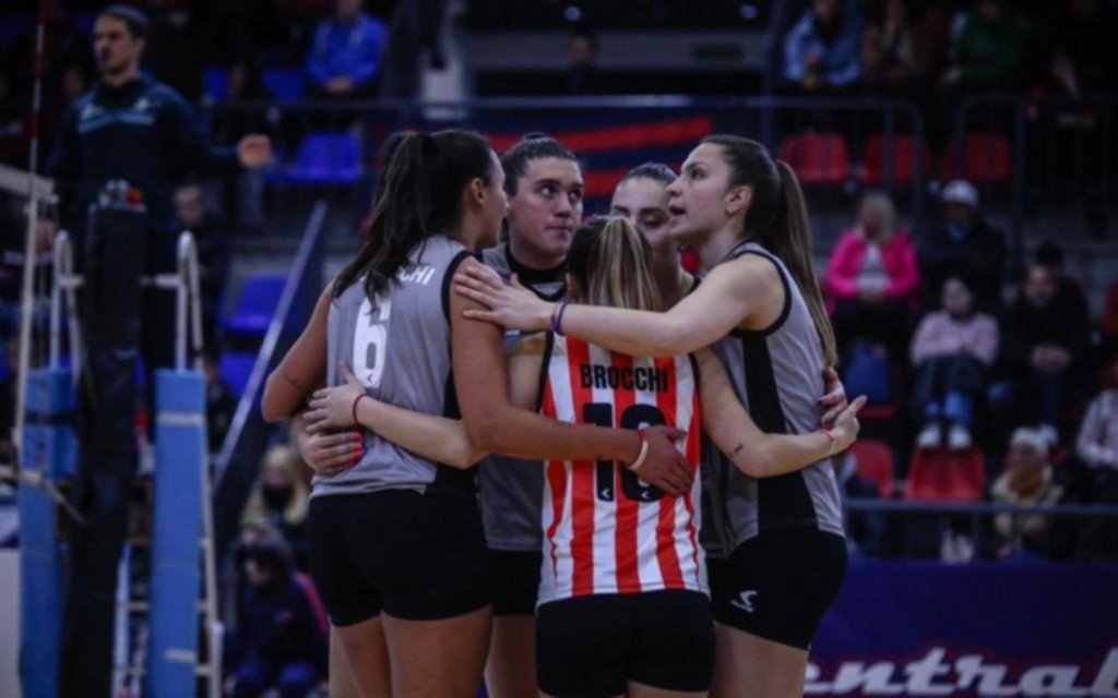 Estudiantes se quiere “copar”, en el vóley femenino metropolitano