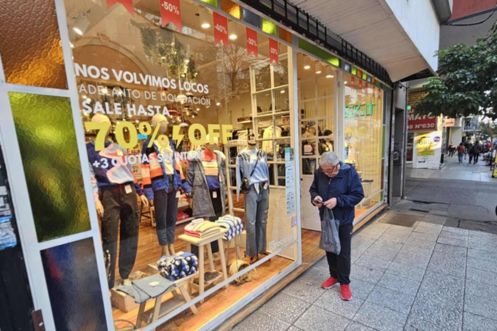 Temporada de liquidación: aunque tardíamente, empezaron las rebajas