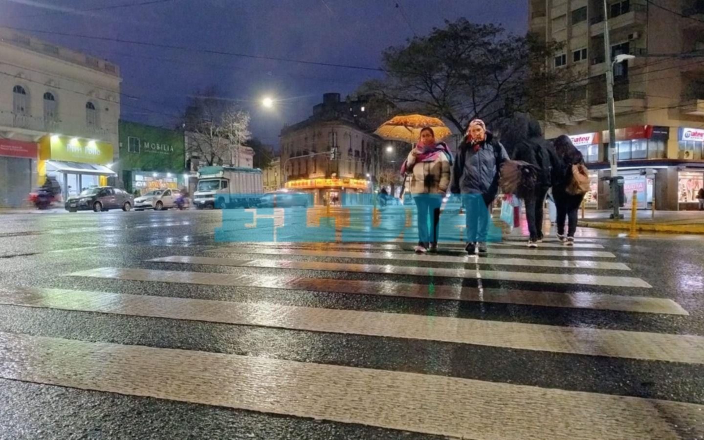La lluvia llegó a La Plata y el frío intenso se volvió a instalar: así sigue el clima