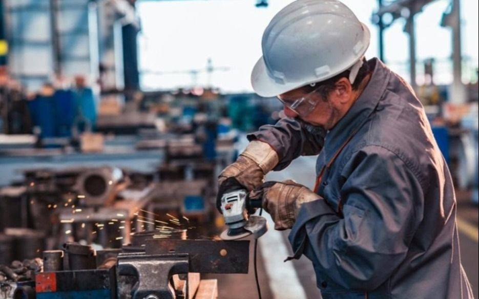 Atención si buscas trabajo en La Plata: mirá el listado de empleos ofrecidos en la Región