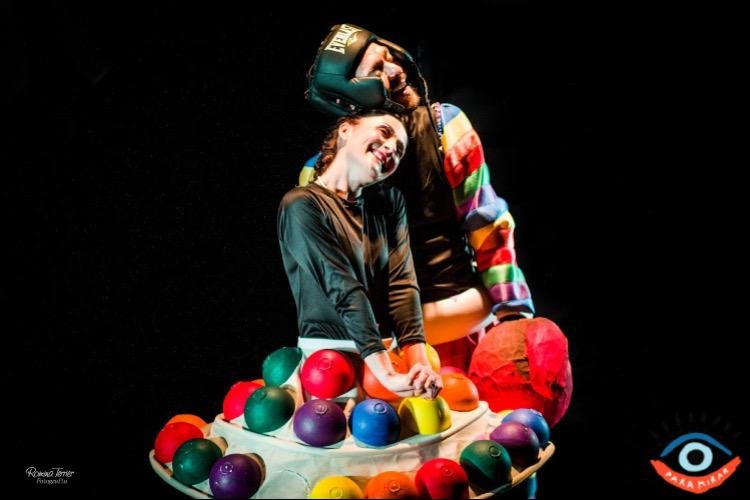 “El viaje de Chaucha y Palito” en City Bell
