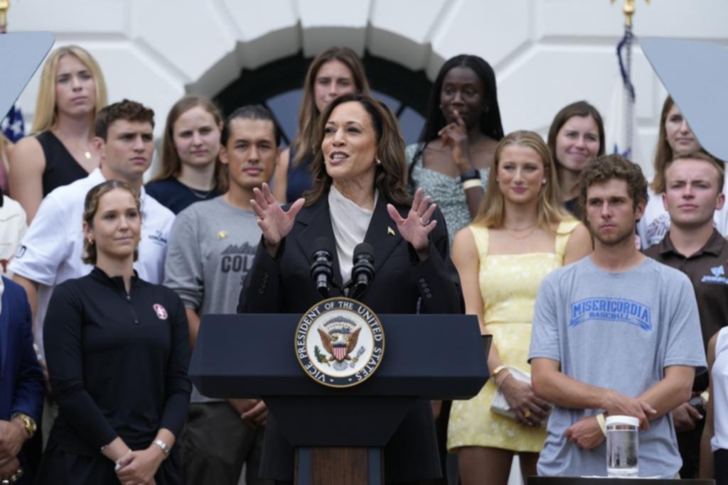 Harris, la sucesora: ya se muestra como candidata