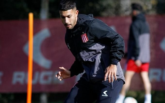Eros Mancuso: afuera del partido de Estudiantes vs Huracán y en duda para el clásico platense