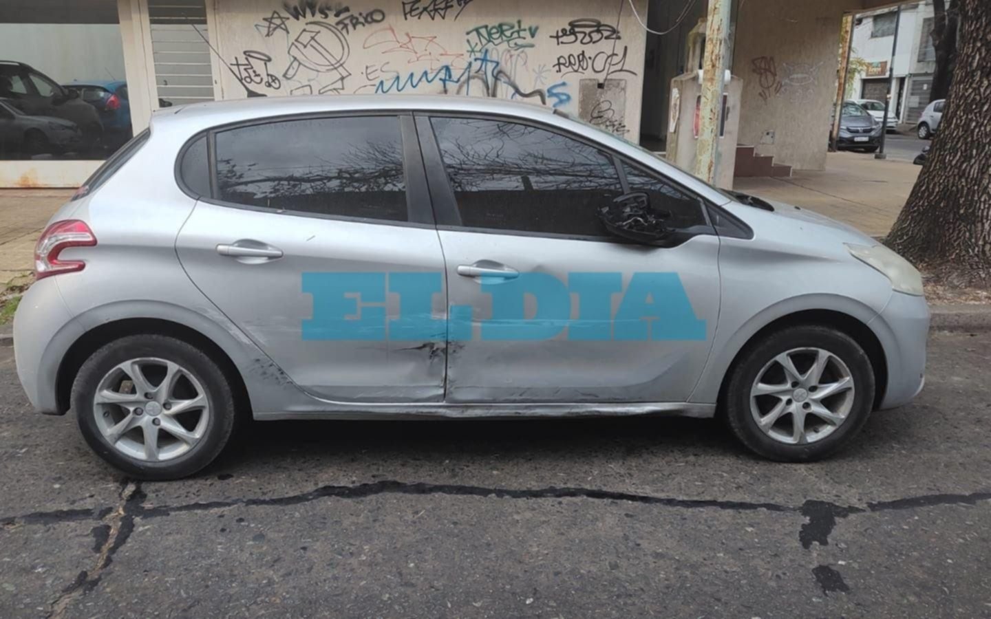 La Plata: denuncian que manejaban un Audi borrachas, en contramano y chocaron 10 autos