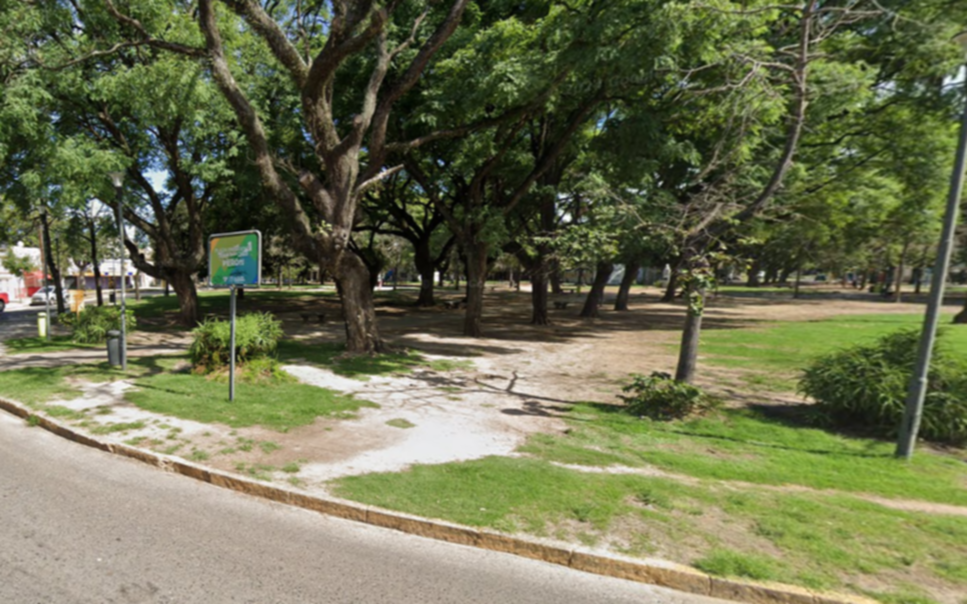Reclamos vecinales por el estado de “abandono” de Plaza Presidente Perón