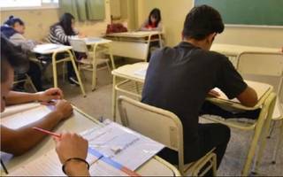 El debate sobre el uso de celulares en clase: "Hay que sumarlos pero teniendo en claro qué uso les damos"