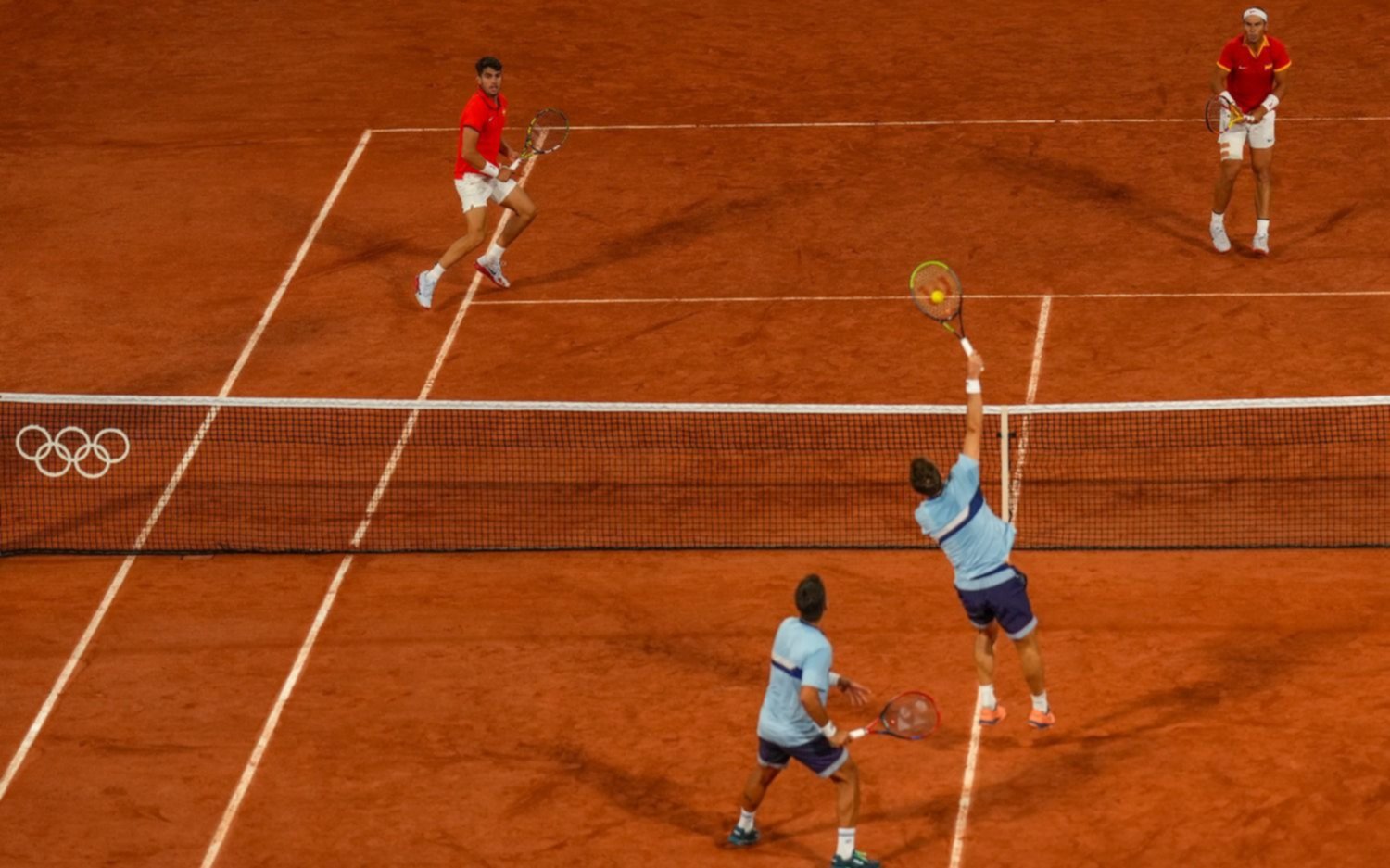Molteni y González cayeron en su debut ante la dupla española Nadal y Alcaraz en París 2024