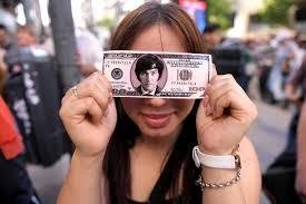 Dura advertencia contra la posible dolarización