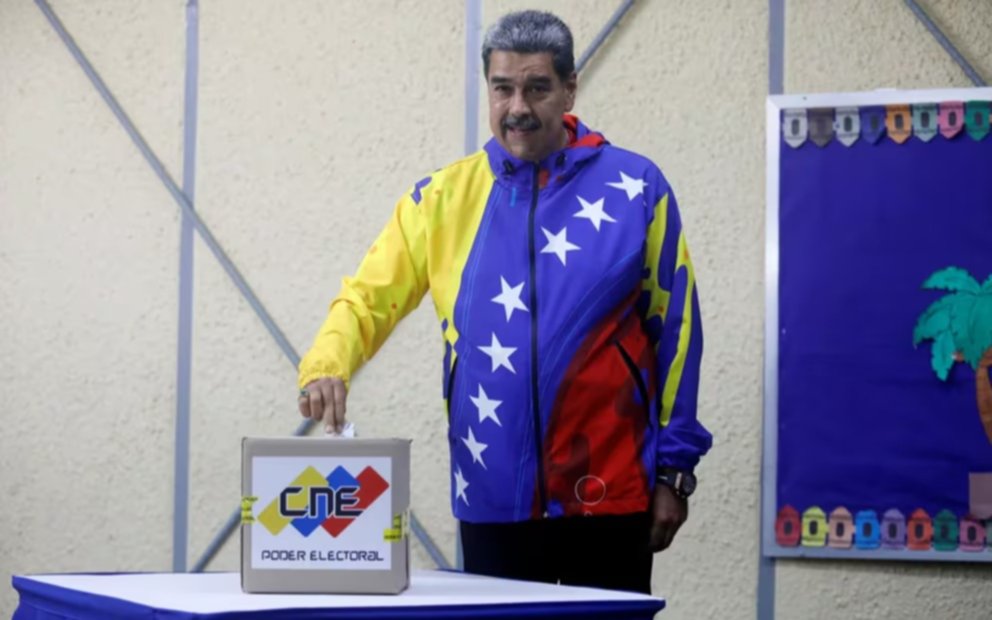 Elecciones en Venezuela: votó Nicolás Maduro y aseguró que su misión es que "haya paz"