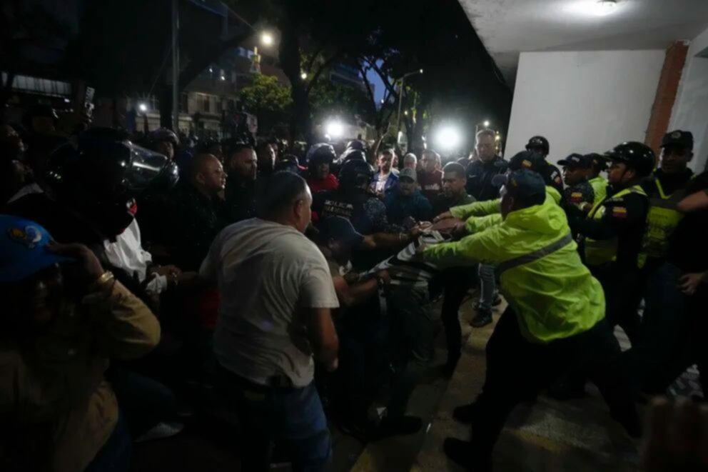 Declaran ganador a Maduro; pero la oposición denunció fraude