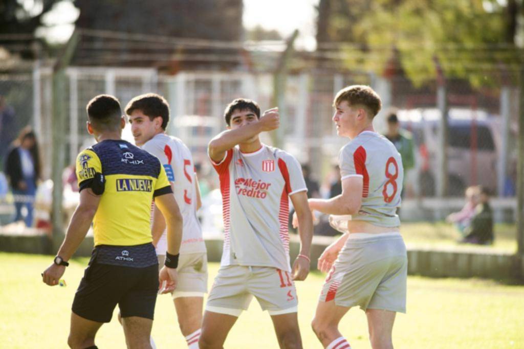 Triunfo de la Reserva albirroja en Santa Fe