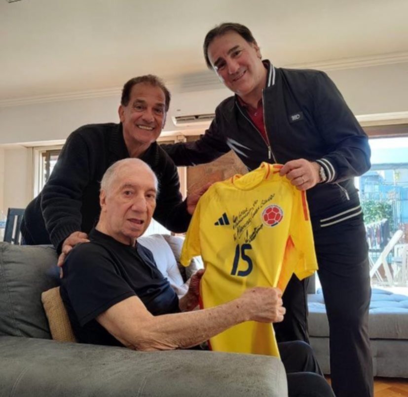 Bilardo recibió la visita de Néstor Lorenzo