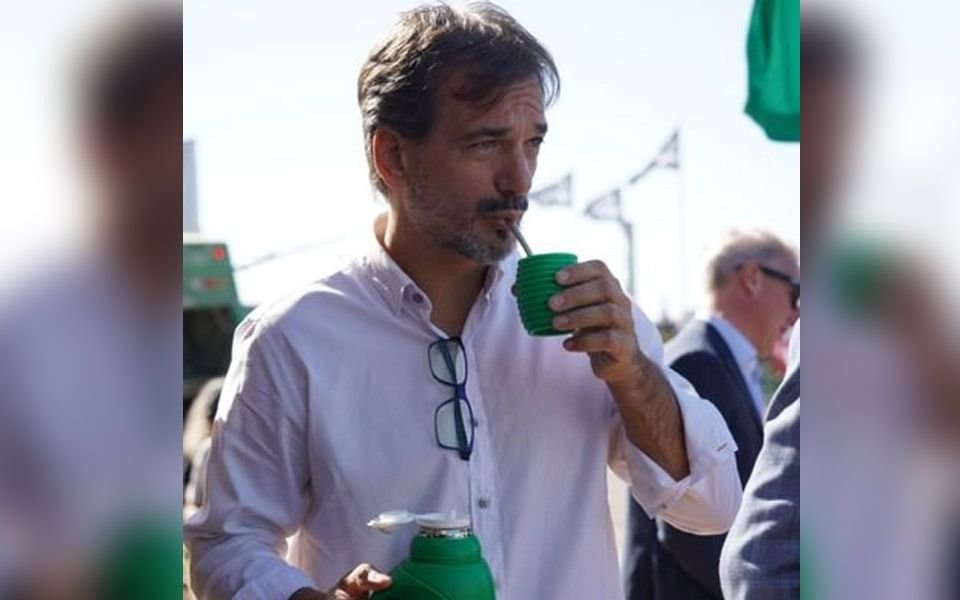 "Un fraude burdo"