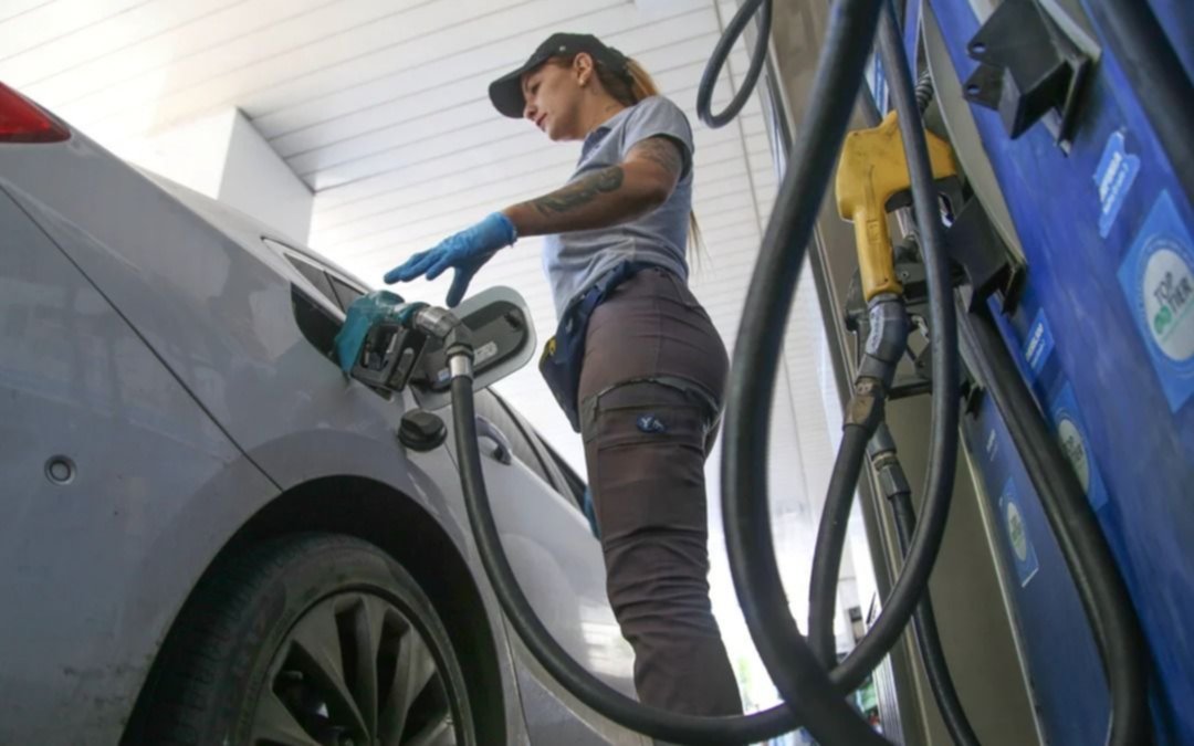 YPF aumentó el precio de todos sus combustibles: los nuevos valores en La Plata y la Región