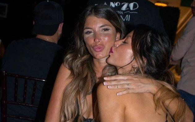 ¿Qué crisis? Karina Jelinek y Flor Parise vuelven a anunciar que se casan