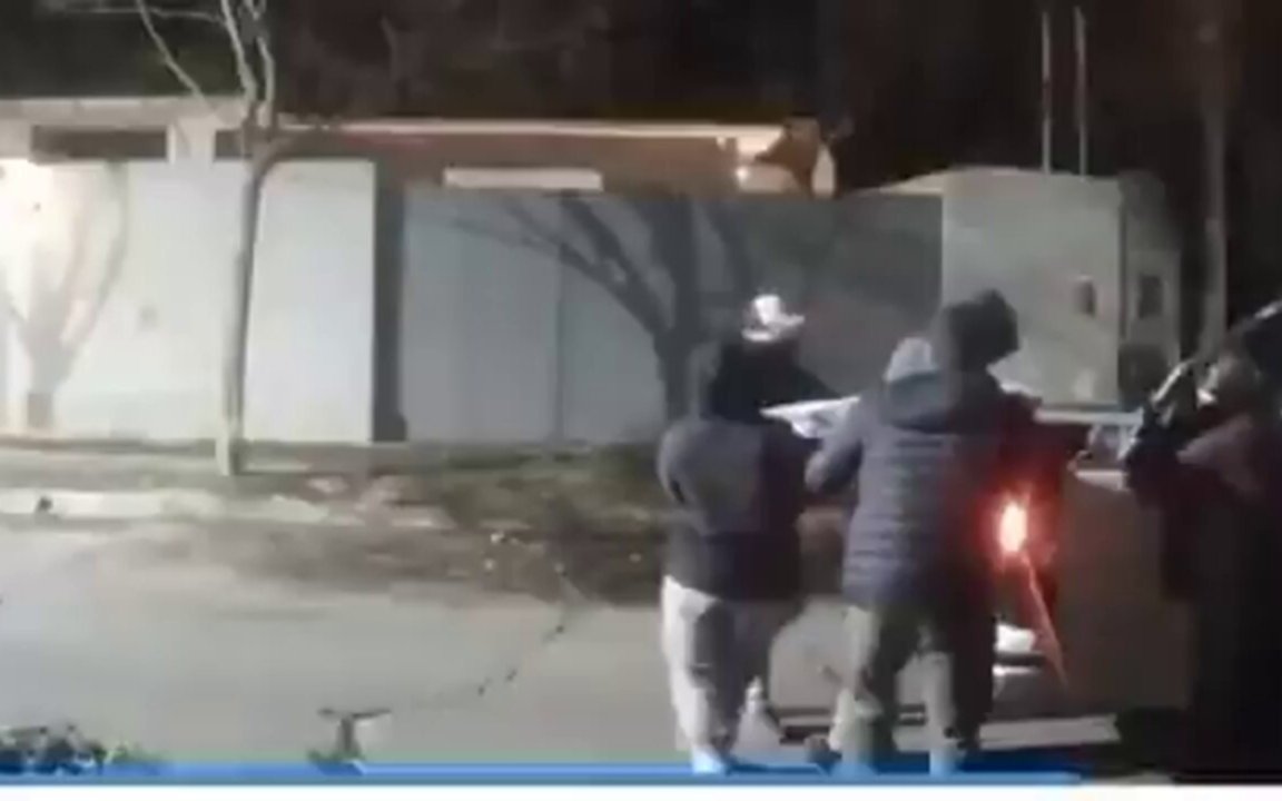 Investigan un vehículo municipal de Quilmes en el ataque a la casa del diputado José Luis Espert