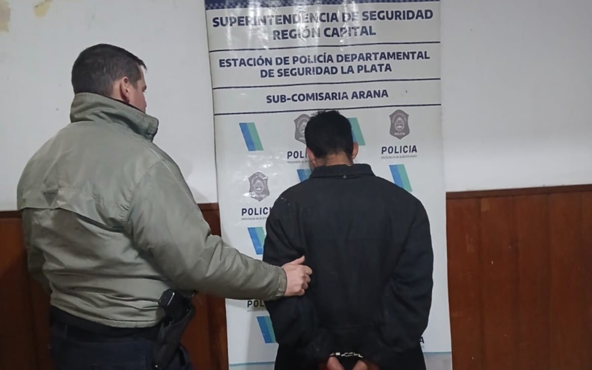 Atraparon a un delincuente que cometió una entradera en Arana 