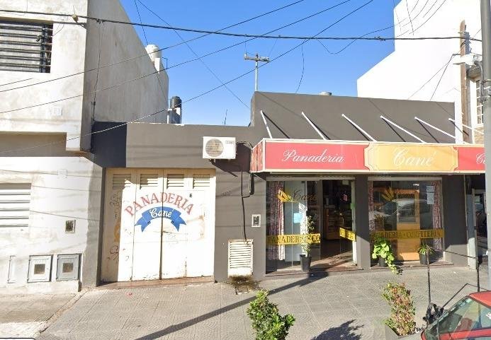 “El robo nuestro de cada día”: pidió un kilo de pan y luego la recaudación