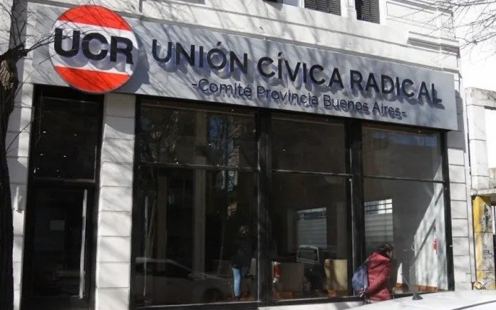 Se realiza en La Plata la Convención partidaria de la UCR