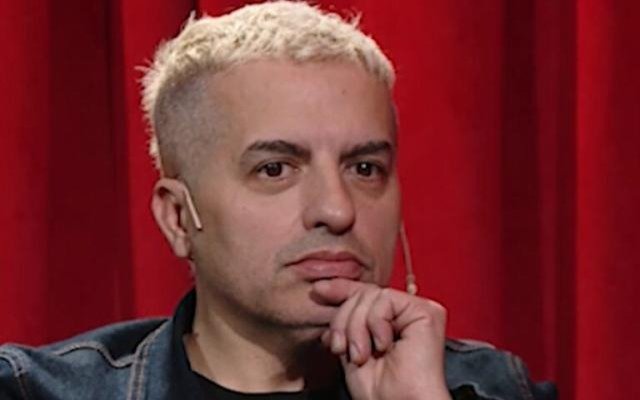 El doloroso accidente de Ángel de Brito que lo deja afuera de la televisión: “Reposo y calmante”