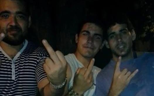 El acusado del embiste fatal a dos músicos pelea por no ir detenido