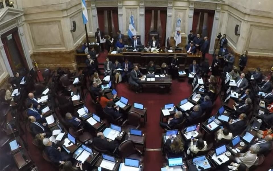 Cómo sigue el camino del veto que Milei anunció para los proyectos del Senado