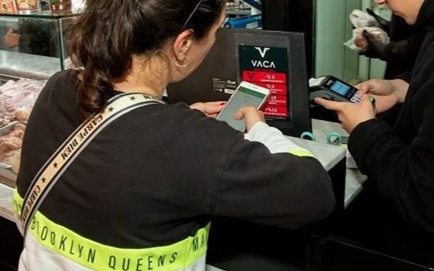 Cuenta DNI de Banco Provincia activa mañana sábado 12 su promo más esperada de julio 2025: rubro, descuento y tope