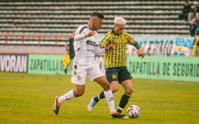 Aldosivi y Central Córdoba igualaron en el comienzo del Clausura