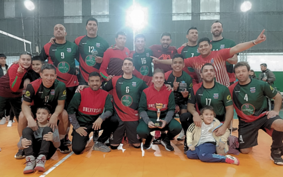 Universal se quedó con el Torneo Apertura del vóley masculino de ARVA