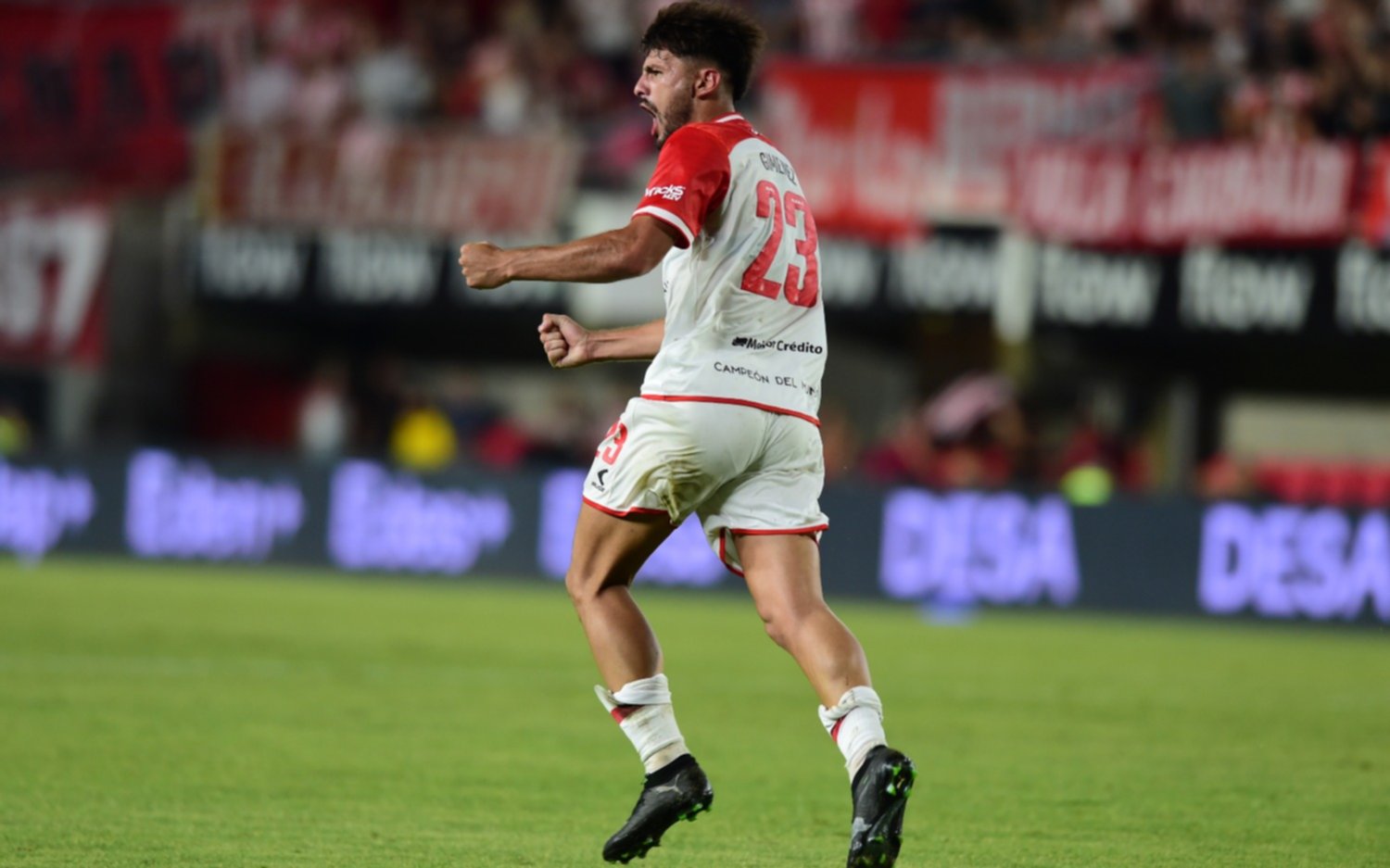 Luciano Giménez deja Estudiantes y sale a préstamo a Huracán por un año