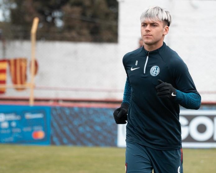 San Lorenzo apostaría a un planteo más ofensivo