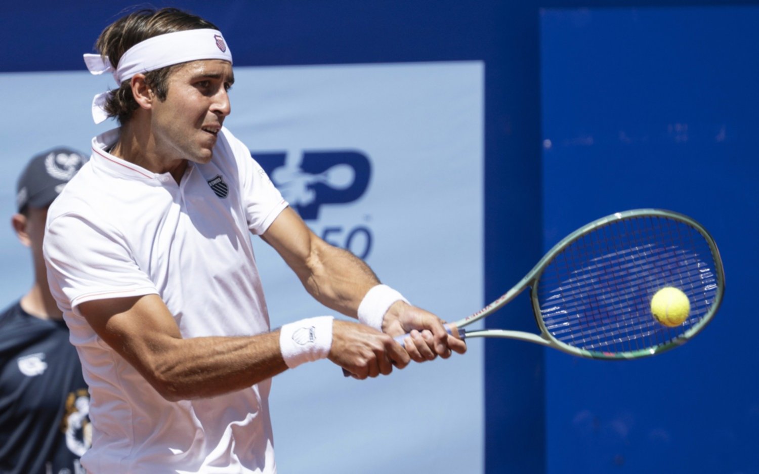 El platense Tomás Etcheverry debutó con una caída ante el francés Arthur Cazaux en el ATP de Gstaad