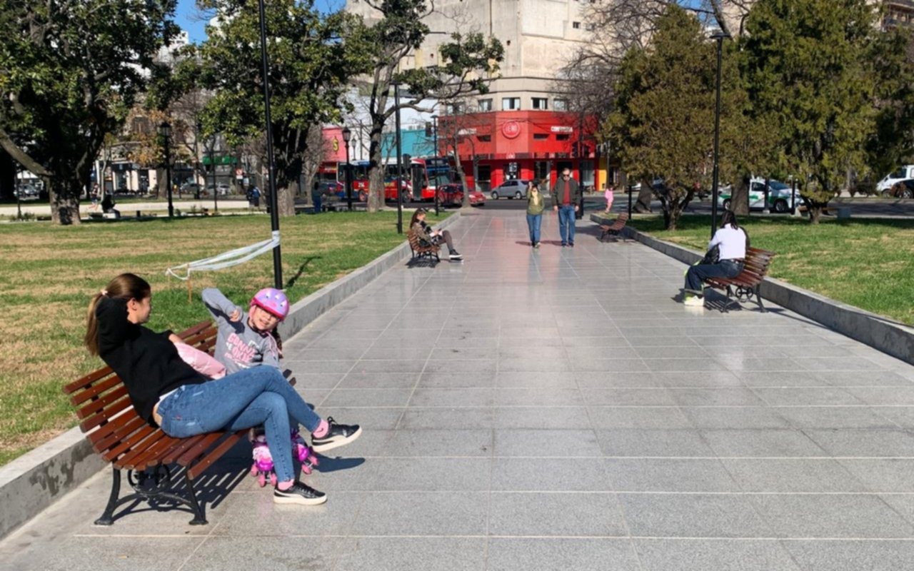 Domingo soleado para disfrutar y juntarse por el Día de Amigo: ¿cómo sigue el tiempo en La Plata?