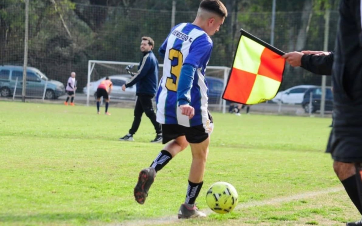 Tragedia en La Plata: murió un hombre tras descompensarse cuando jugaba al fútbol 