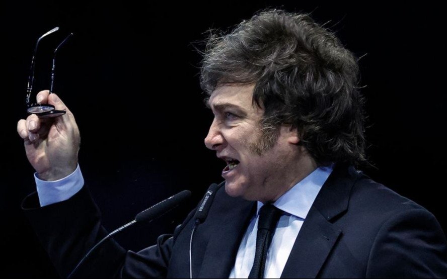 Javier Milei encendido tras el cierre de listas: “El monstruo vive porque le temen”