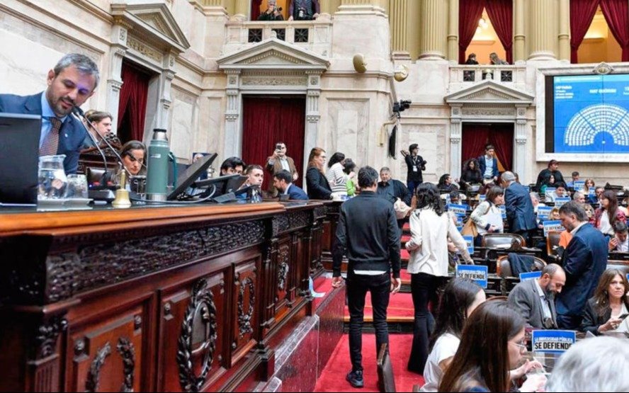 Las últimas "batallas" libertarias antes de las elecciones: a qué le temen y en qué confían