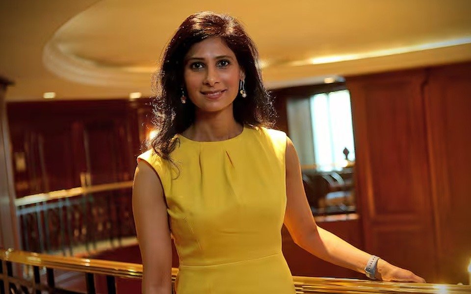 Renunció Gita Gopinath, la número dos del FMI: cuáles son las razones y qué dijeron en Argentina