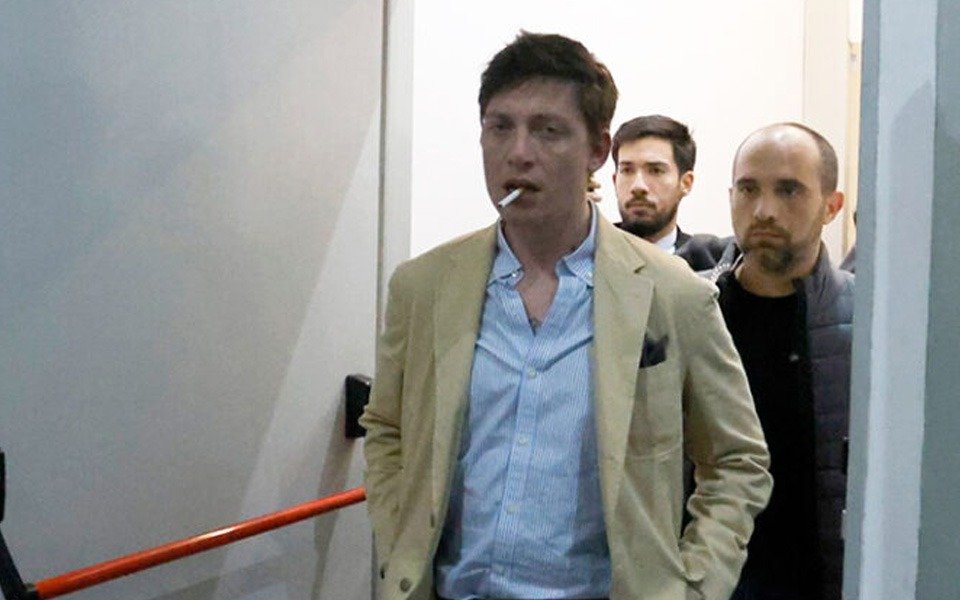 Cuentas cerradas y furia troll: malestar de las "Fuerzas del cielo" tras el reparto en las listas