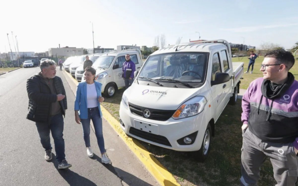Quilmes incorpora diez nuevas camionetas para el área de Servicios Públicos